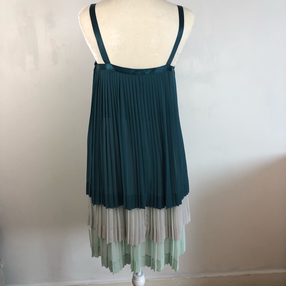 Anthro Girls From Savoy | tiered accordion dress - Picture 2 of 8